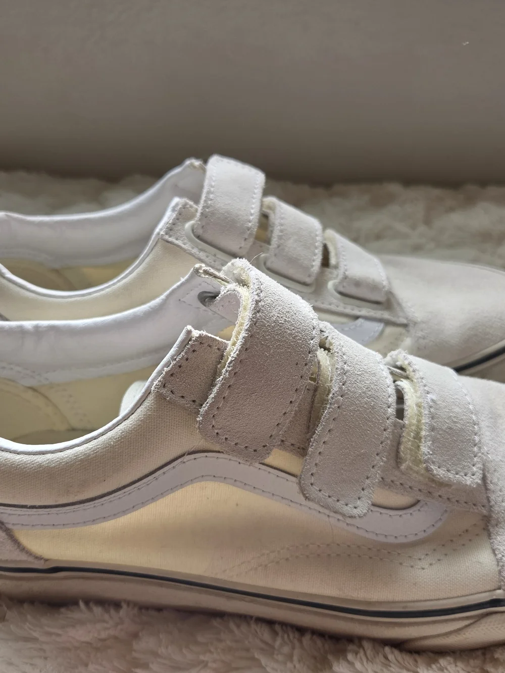Vans Old Skool V Suede Velcro Shoe